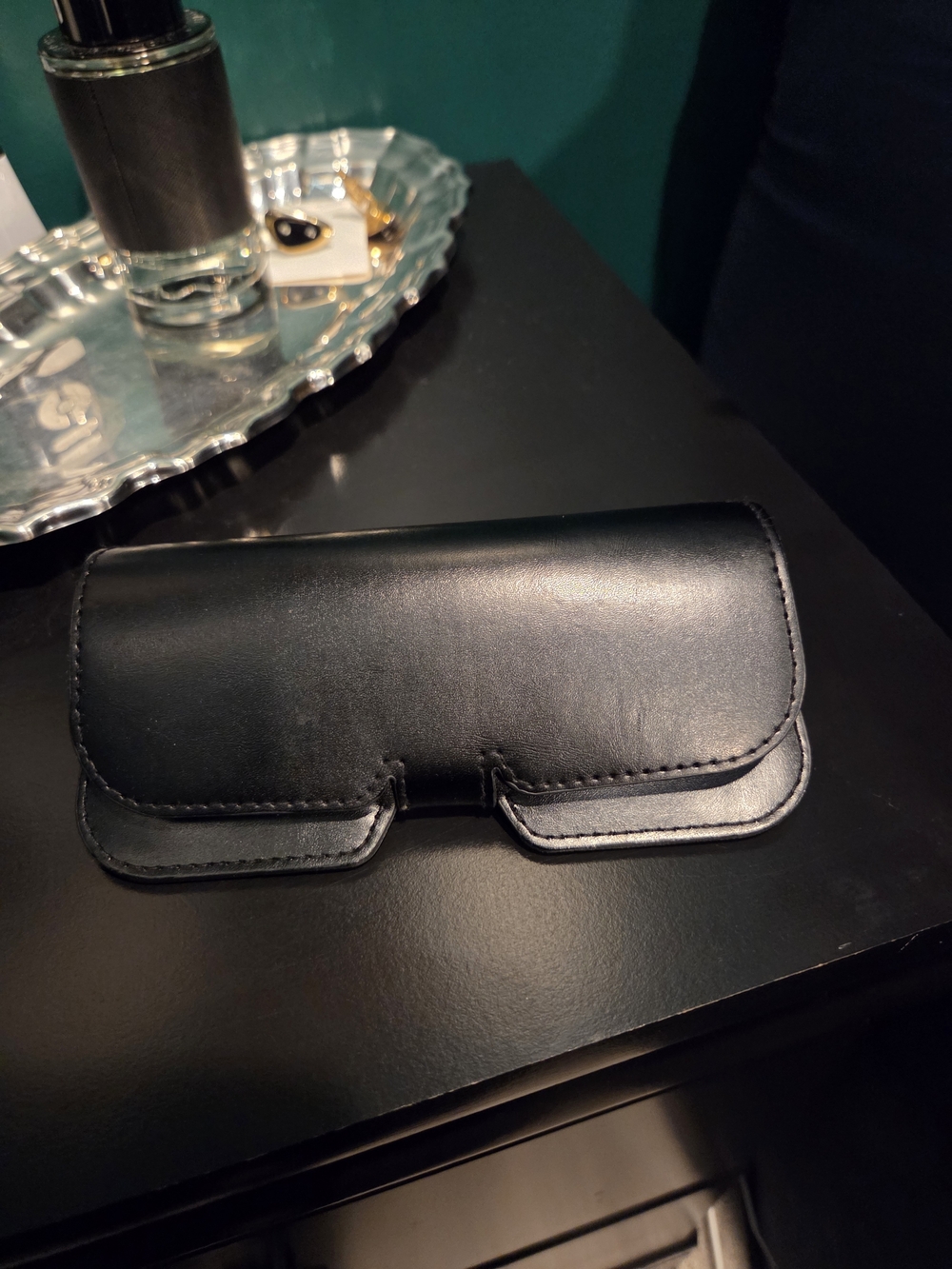 Saint Laurent Black Sunglasses with Leather Case - Picture 6 of 7